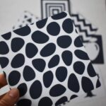 Kortelės "Juoda-balta"